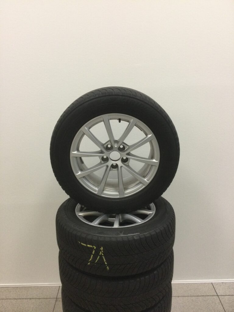 Winterkomplettradsatz Audi A6 17 Zoll Alu