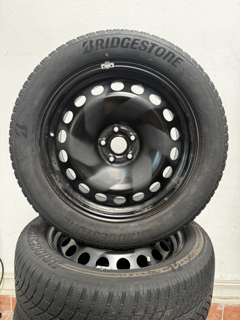 VW ID4 Winterkomplettradsatz 19 Zoll Stahl