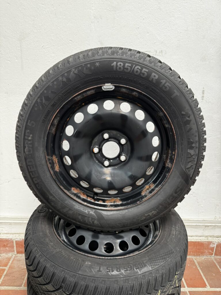 VW Polo Winterkomplettradsatz 15 Zoll Stahl