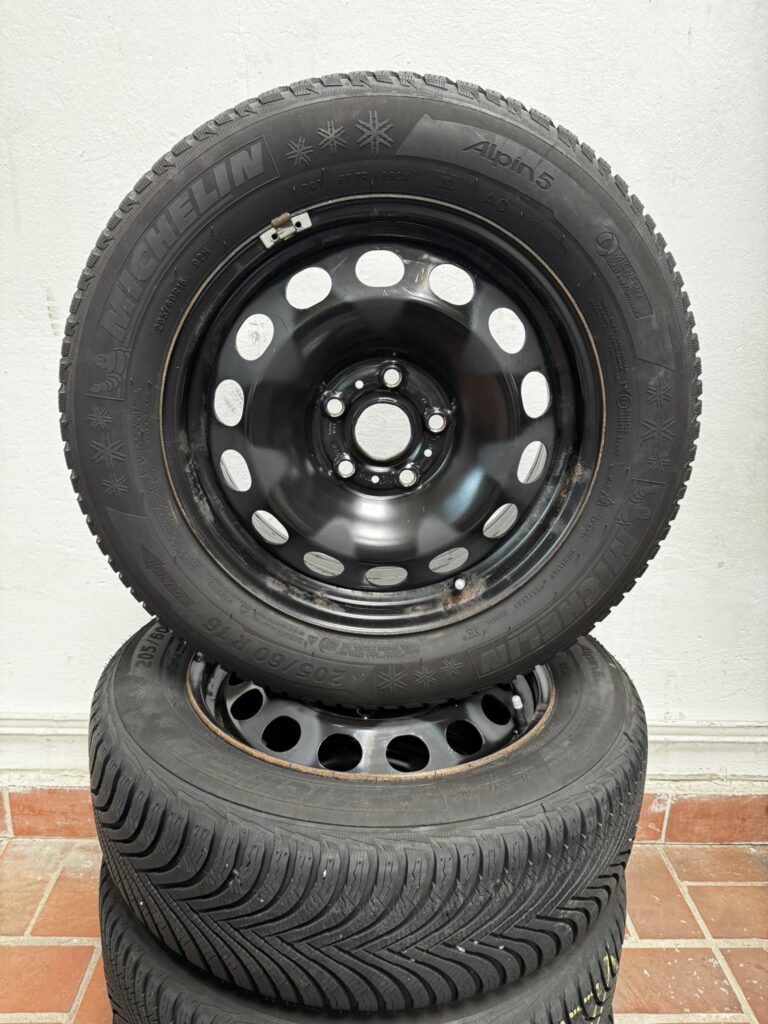 VW T-Roc/Skoda Karoq Winterkomplettradsatz 16 Zoll Stahl