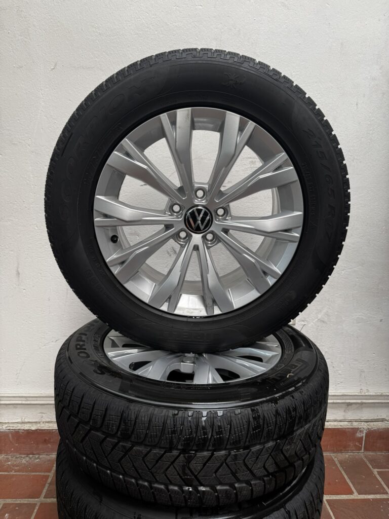 VW Tiguan Winterkomplettradsatz 17 Zoll Alu