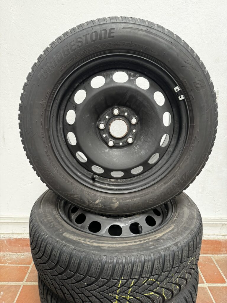 VW T-Roc,Golf/Skoda Octavia Winterkomplettradsatz 16 Zoll Stahl