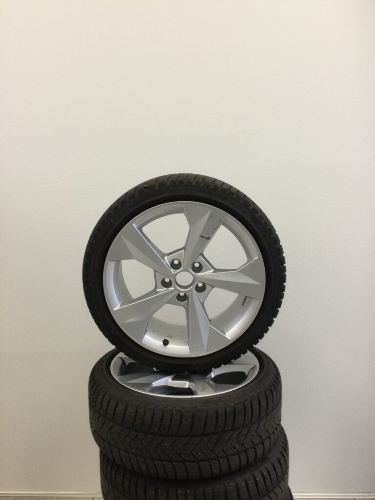 Winterkomplettradsatz Audi A3/S3 18Zoll Alu