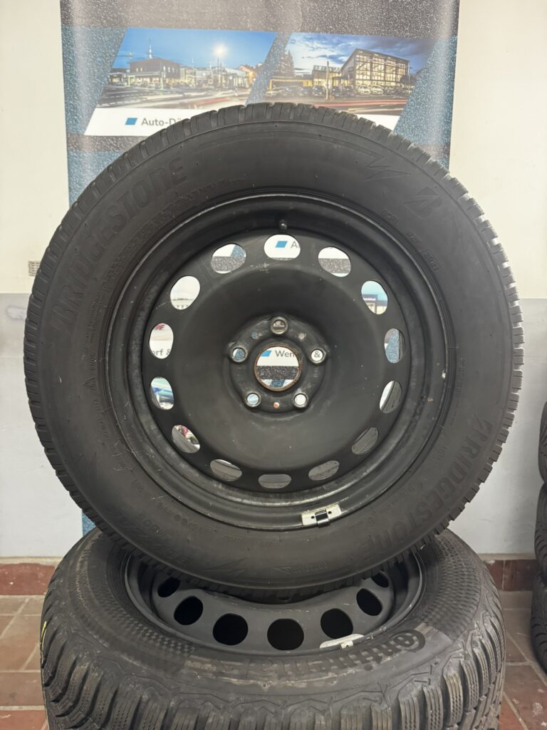 Skoda Karoq Winterkomplettradsatz 16 Zoll Stahl