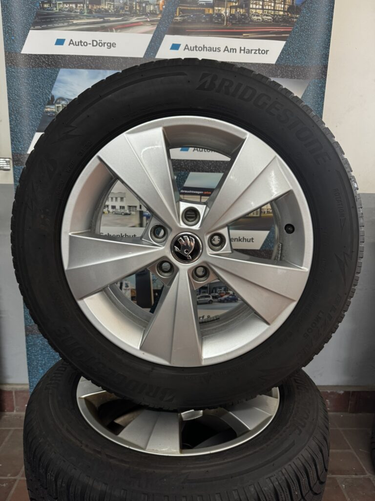 Skoda Octavia Winterkomplettradsatz 16 Zoll Alu