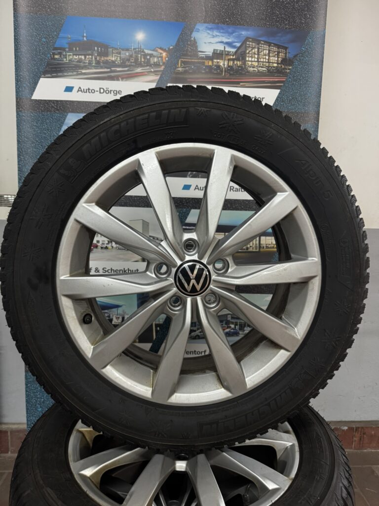 VW T-Roc,Golf Winterkomplettradsatz 17 Zoll Alu