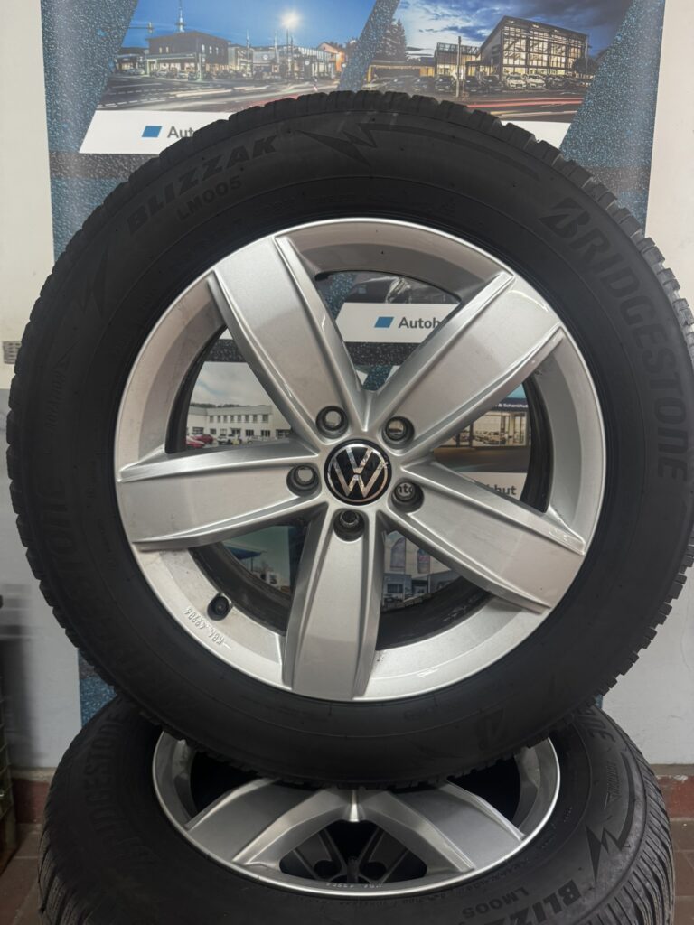 VW Tiguan Winterkomplettradsatz 17 Zoll Alu