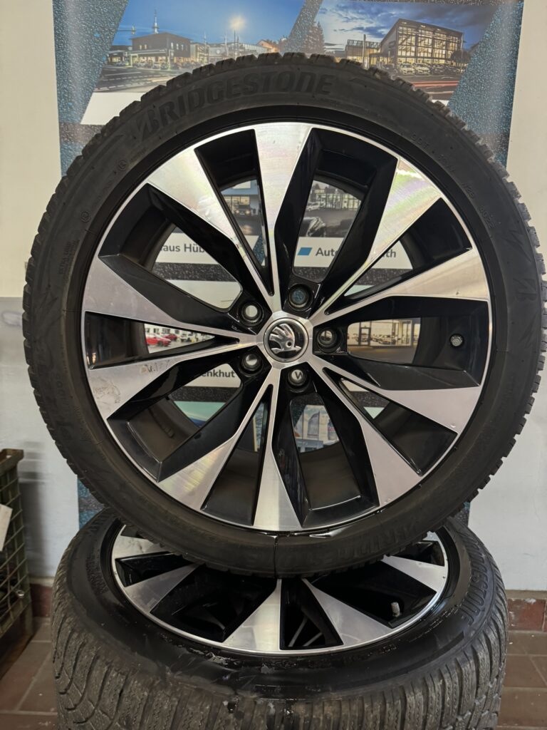 Skoda Superb Winterkomplettradsatz 18 Zoll Alu
